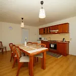 Apartmanovy Dom River