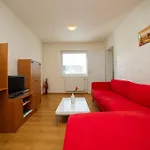 Дом отдыха Apartmanovy Dom River *