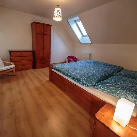 Apartmanovy Dom River בית נופש Blatnica