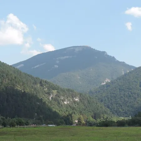 Apartmanovy Dom River