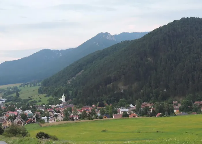 別荘 Apartmanovy Dom River Blatnica