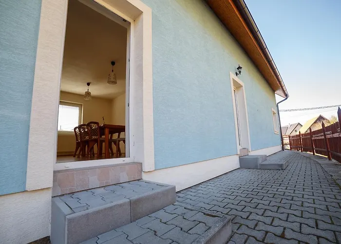 Apartmanovy Dom River 別荘 Blatnica